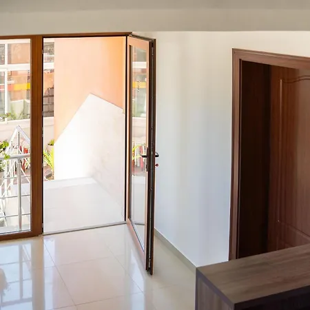 Marianas Къща за гости